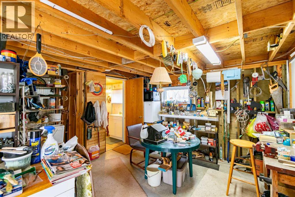 44 Lakeview Avenue - 27
