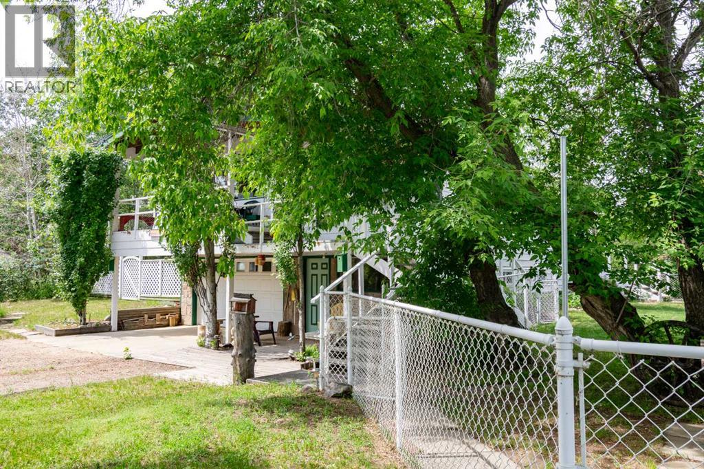 44 Lakeview Avenue - 41