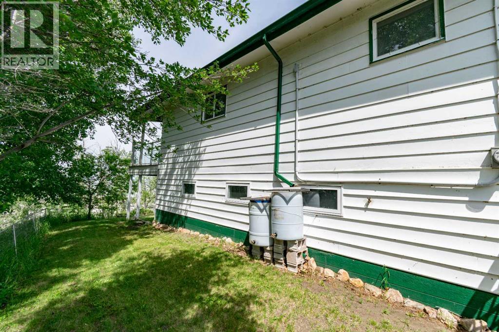 44 Lakeview Avenue - 31