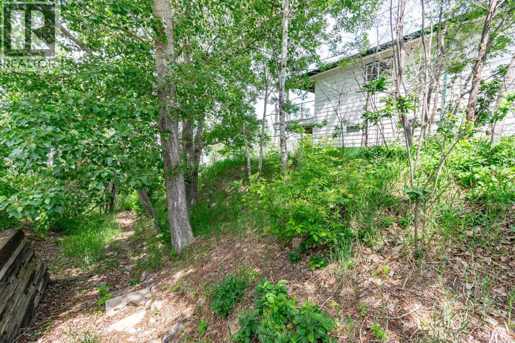 44 Lakeview Avenue - 44