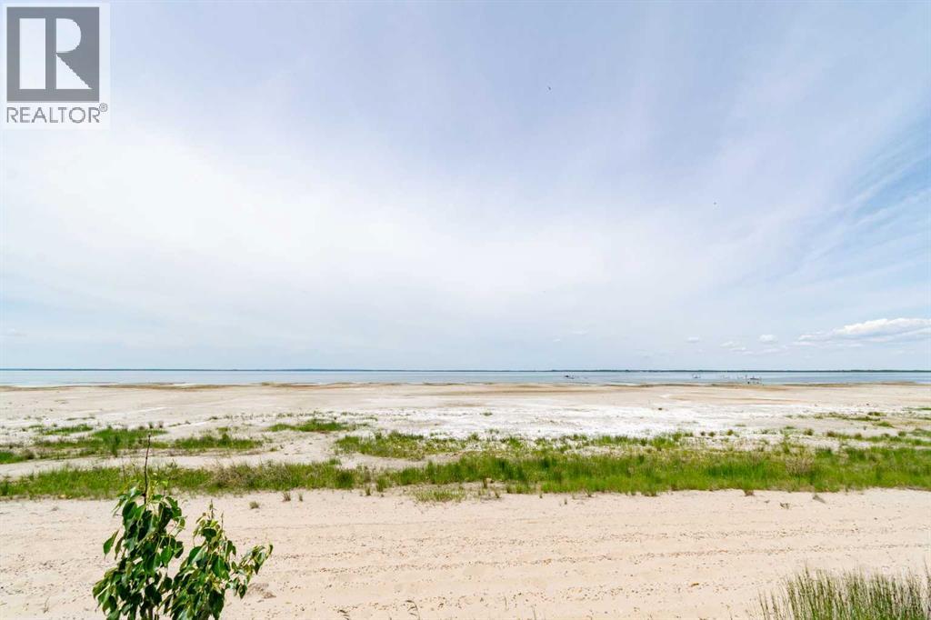 44 Lakeview Avenue - 46