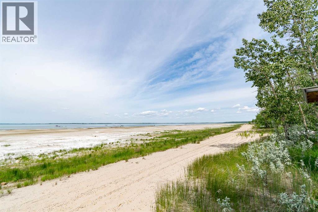44 Lakeview Avenue - 47