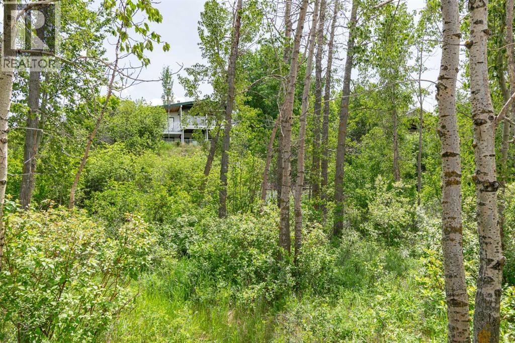 44 Lakeview Avenue - 48
