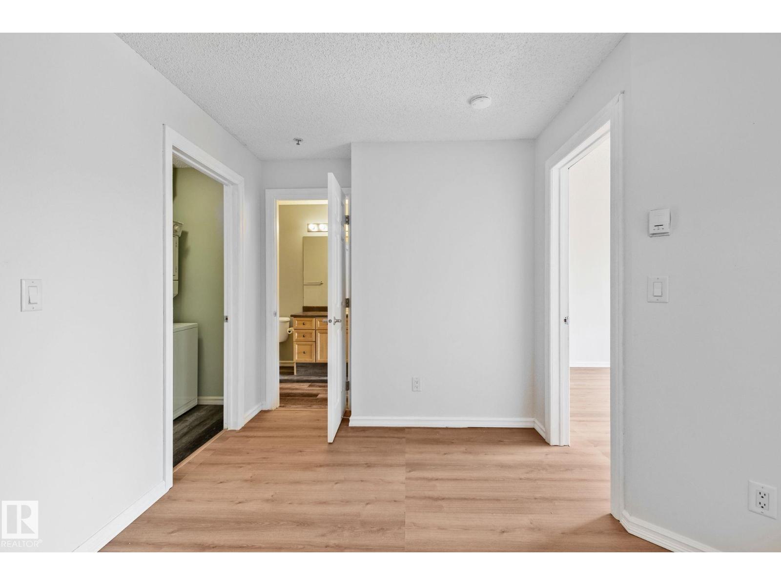 #207 13830 150 AV NW - 19