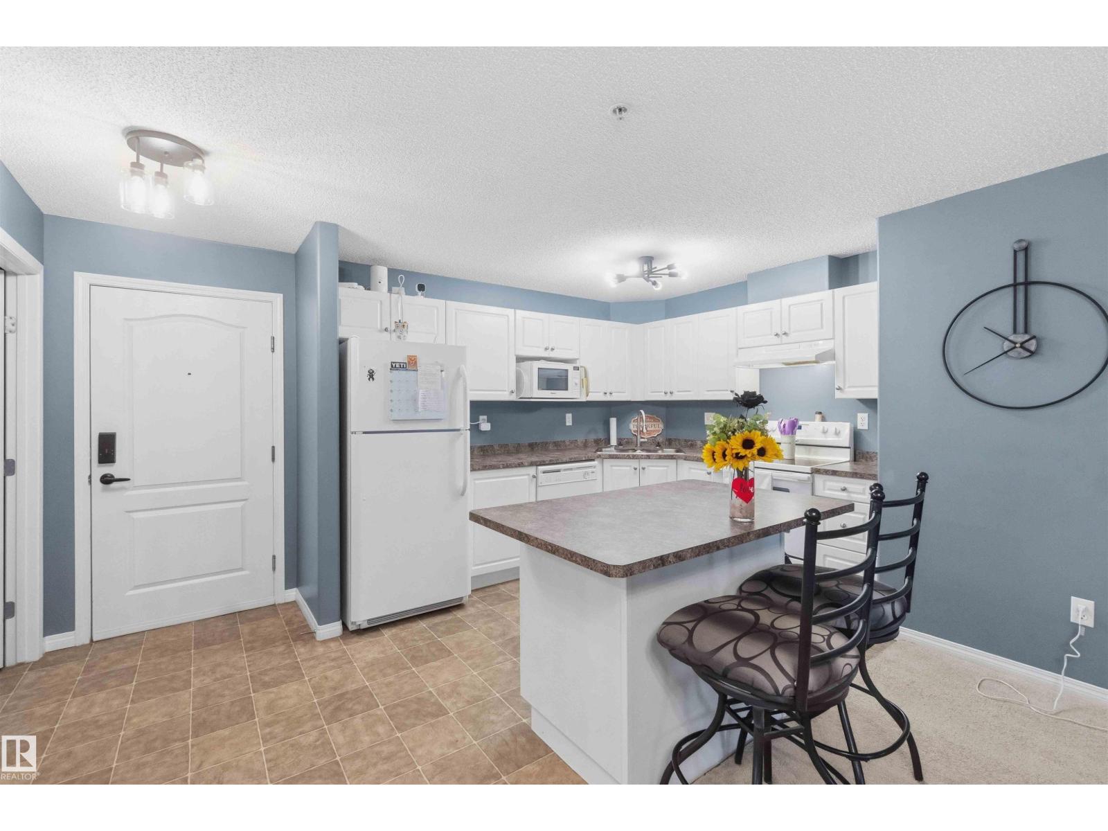 #128 1520 Hammond Gate NW - 12