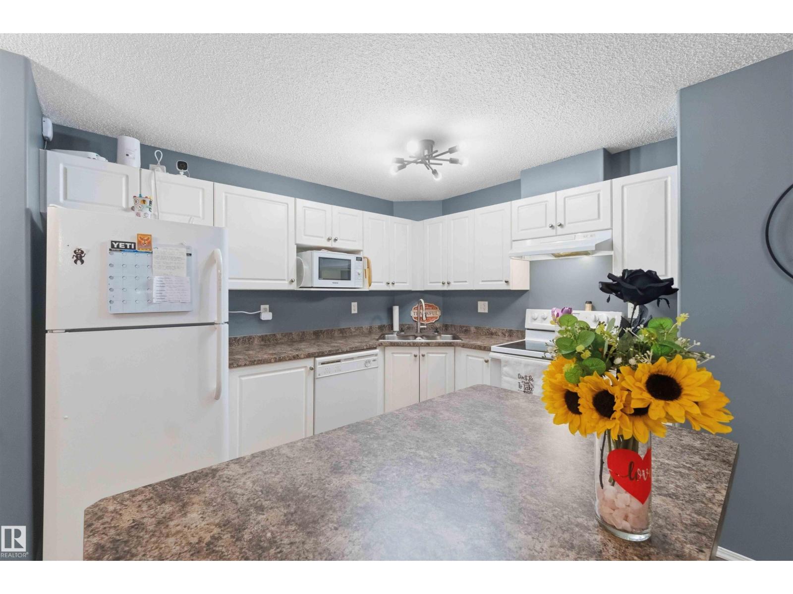 #128 1520 Hammond Gate NW - 13