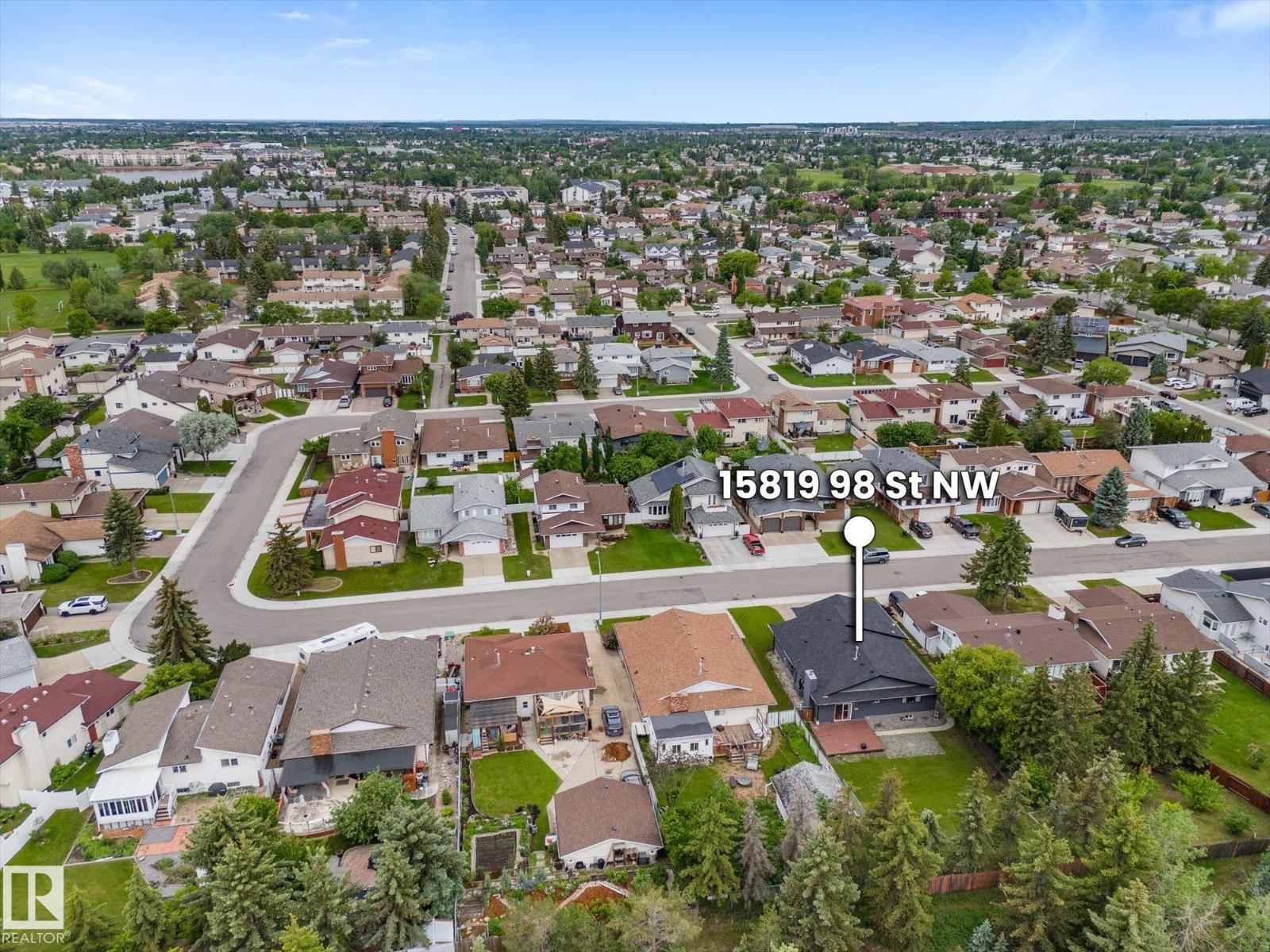 15819 98 ST NW - photo 4