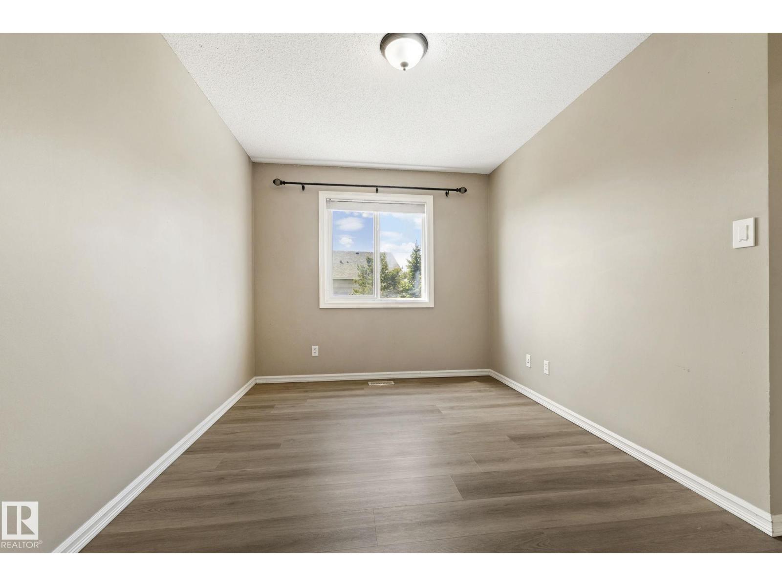 1212 82 ST SW — photo 38