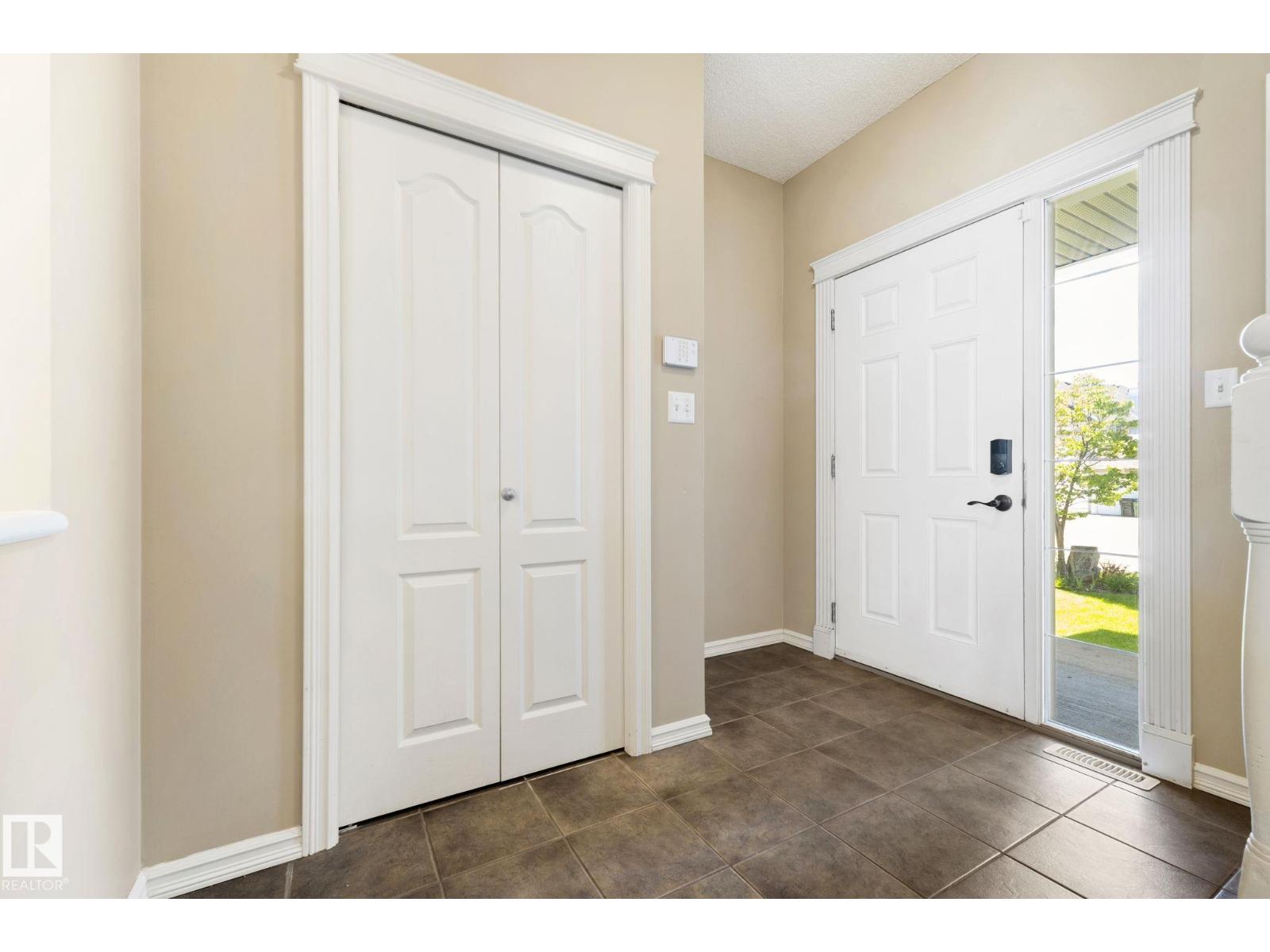 1212 82 ST SW - photo 5