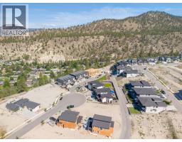 134 Deer Place, Penticton, BC V2A0J8 Photo 8