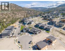 134 Deer Place, Penticton, BC V2A0J8 Photo 9