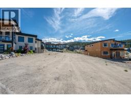 134 Deer Place, Penticton, BC V2A0J8 Photo 10