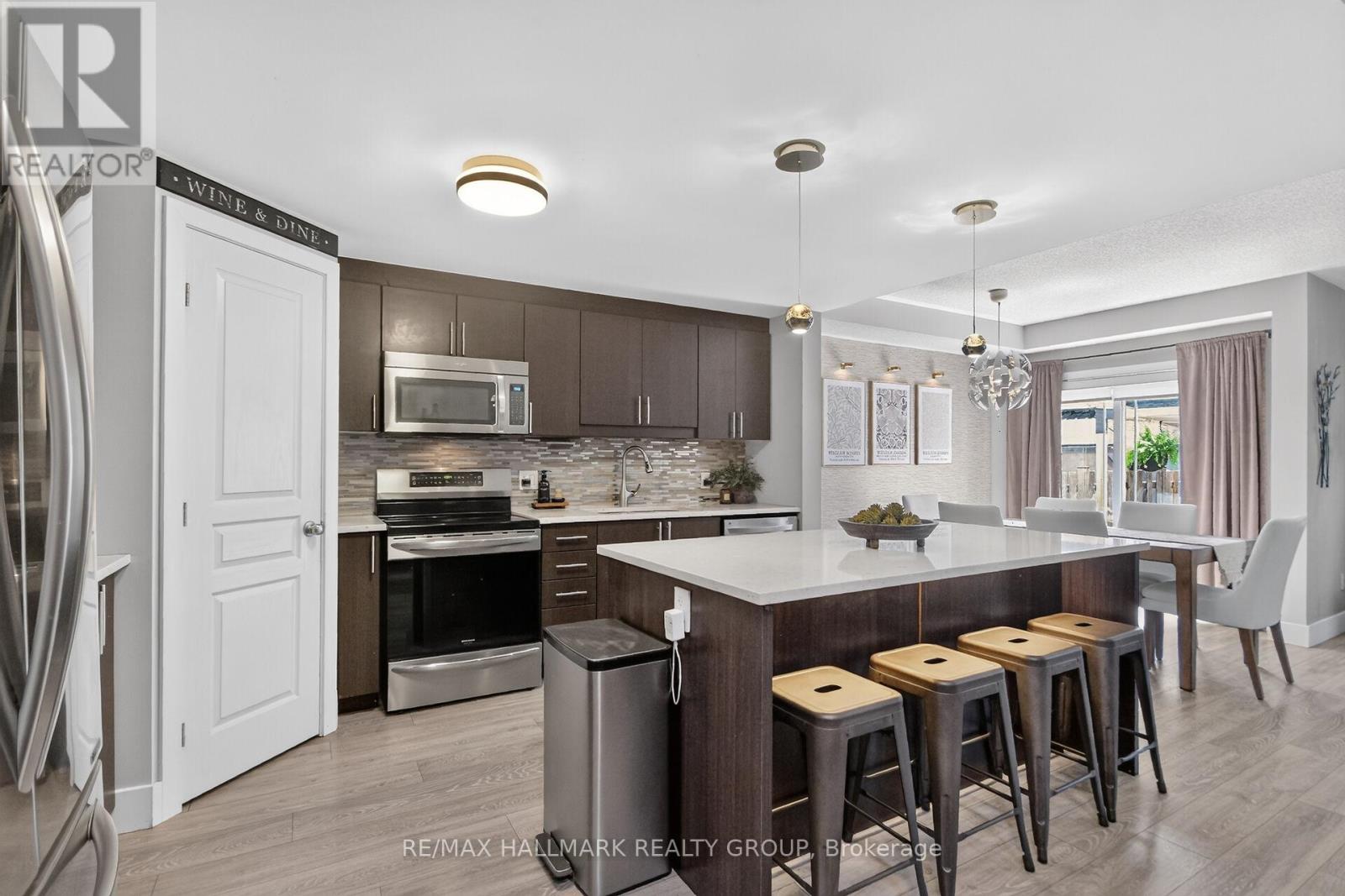 3 Bed, 4 Bath House for Sale in Ottawa – 425 BARRICK HILL ROAD, Ottawa – MLS# X13457764 - Image 17