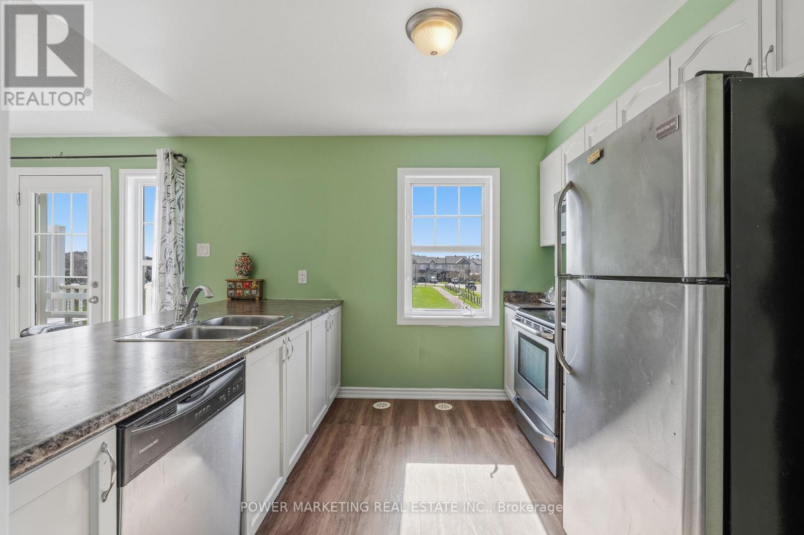 193 SOLEIL AVENUE - 19
