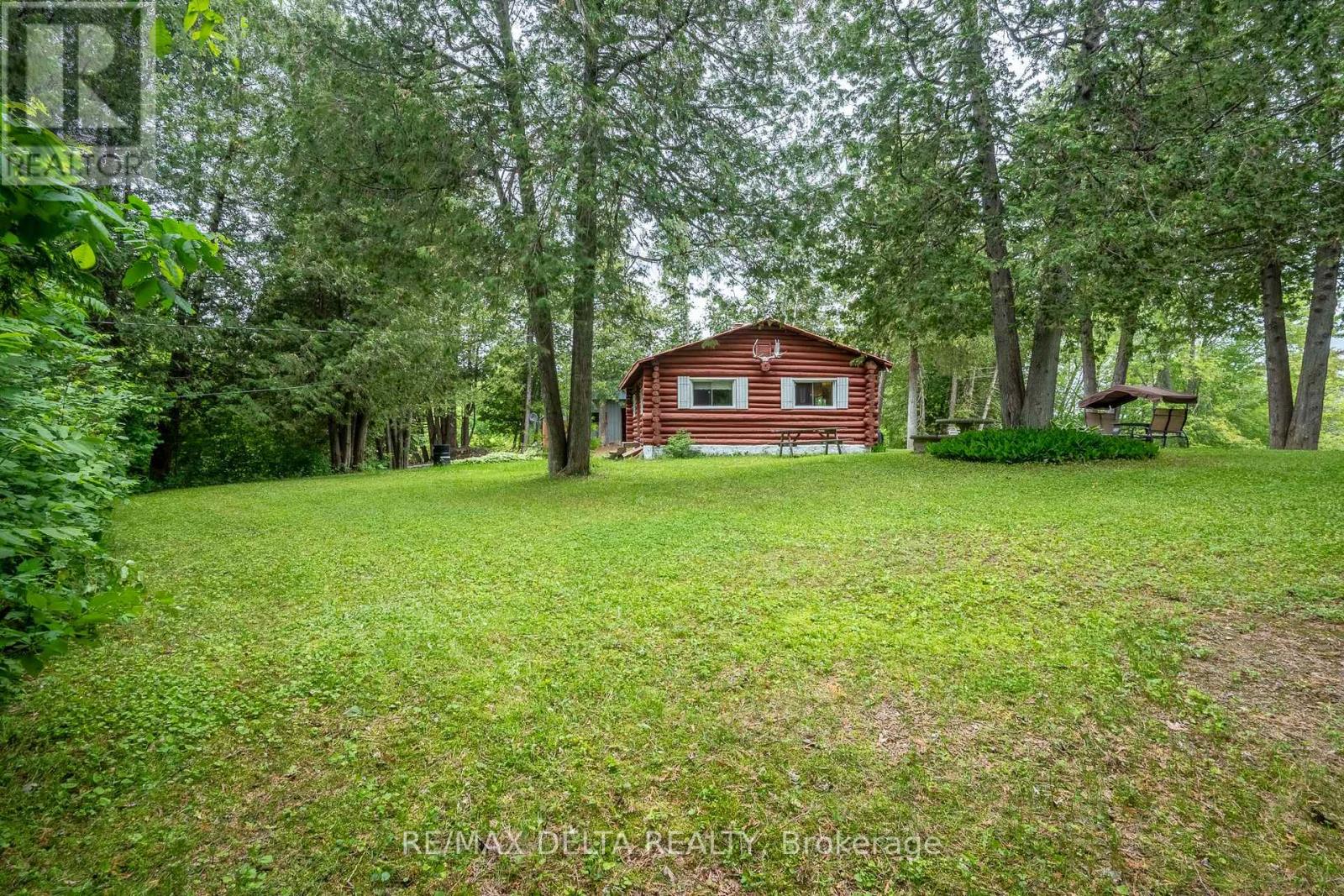 48 CROSBY TRAIL - 27