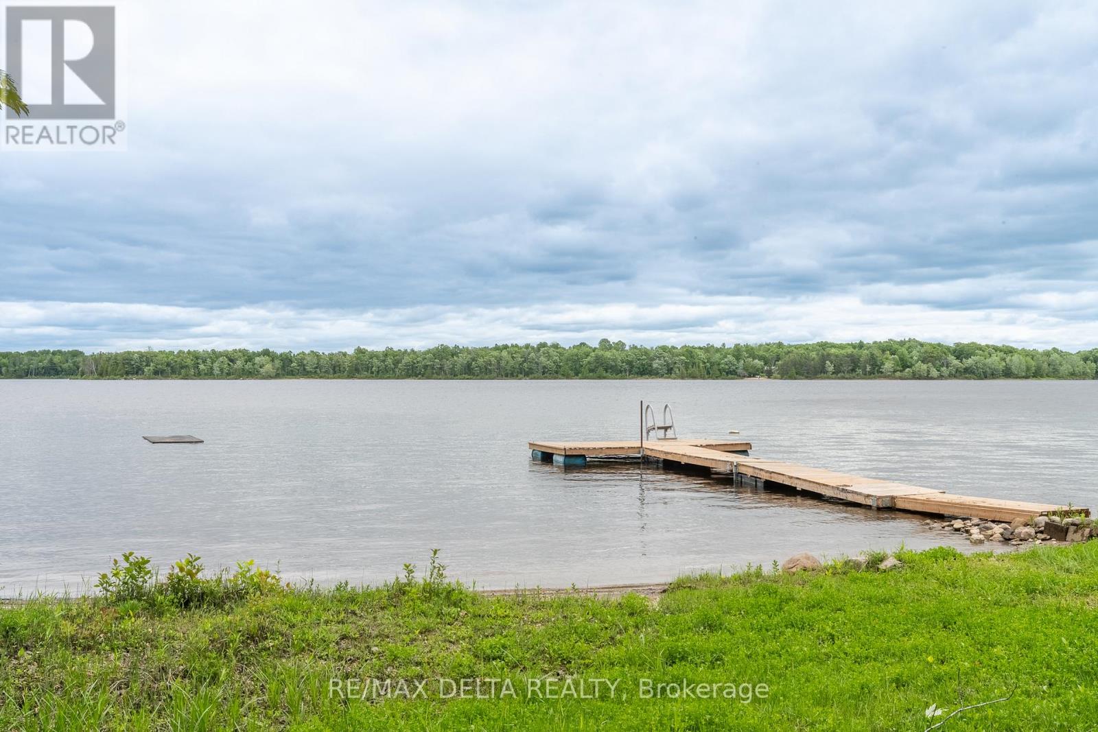 48 CROSBY TRAIL - 32