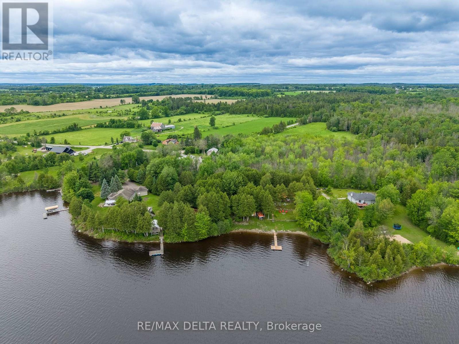 48 CROSBY TRAIL - 33