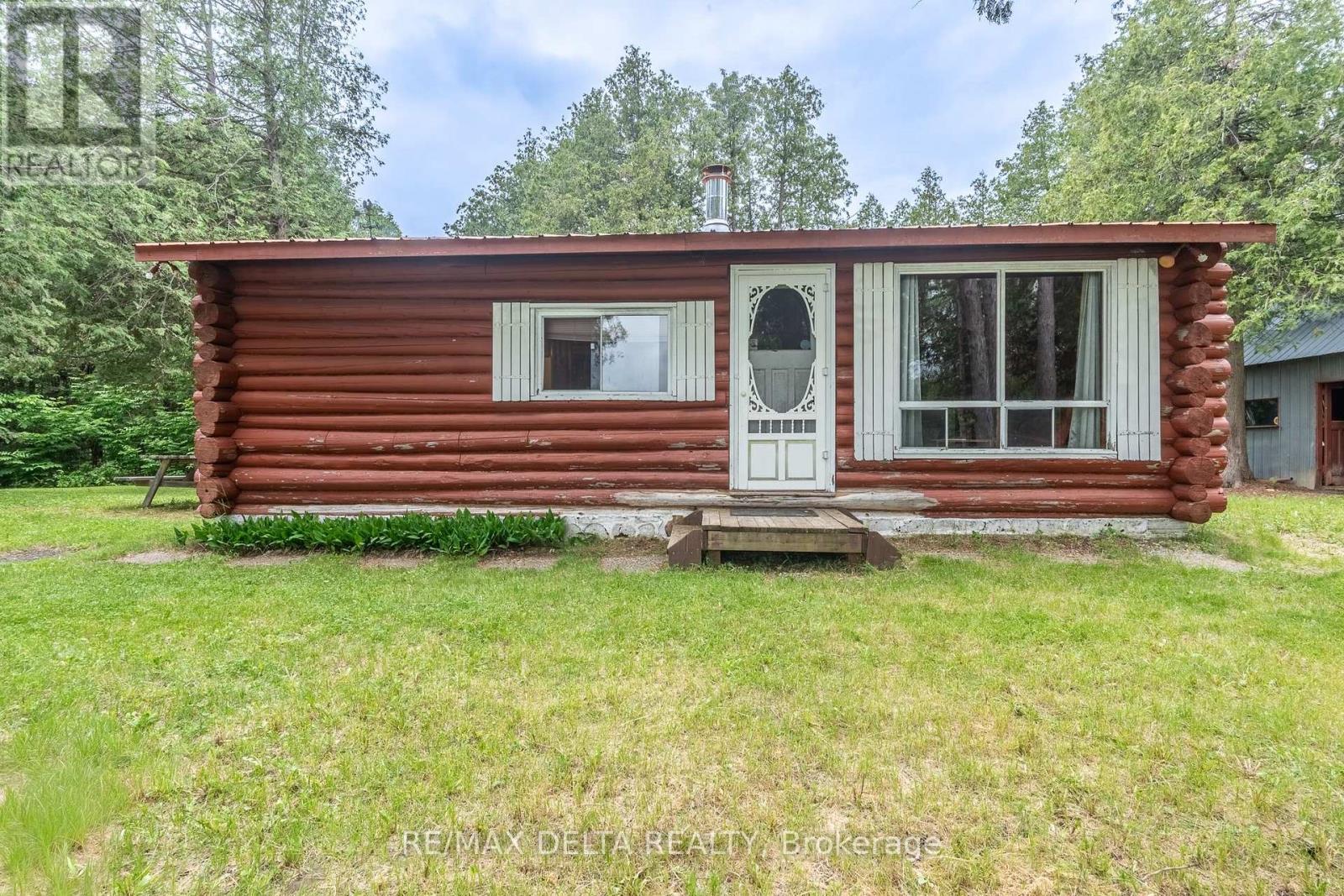 48 CROSBY TRAIL - 4