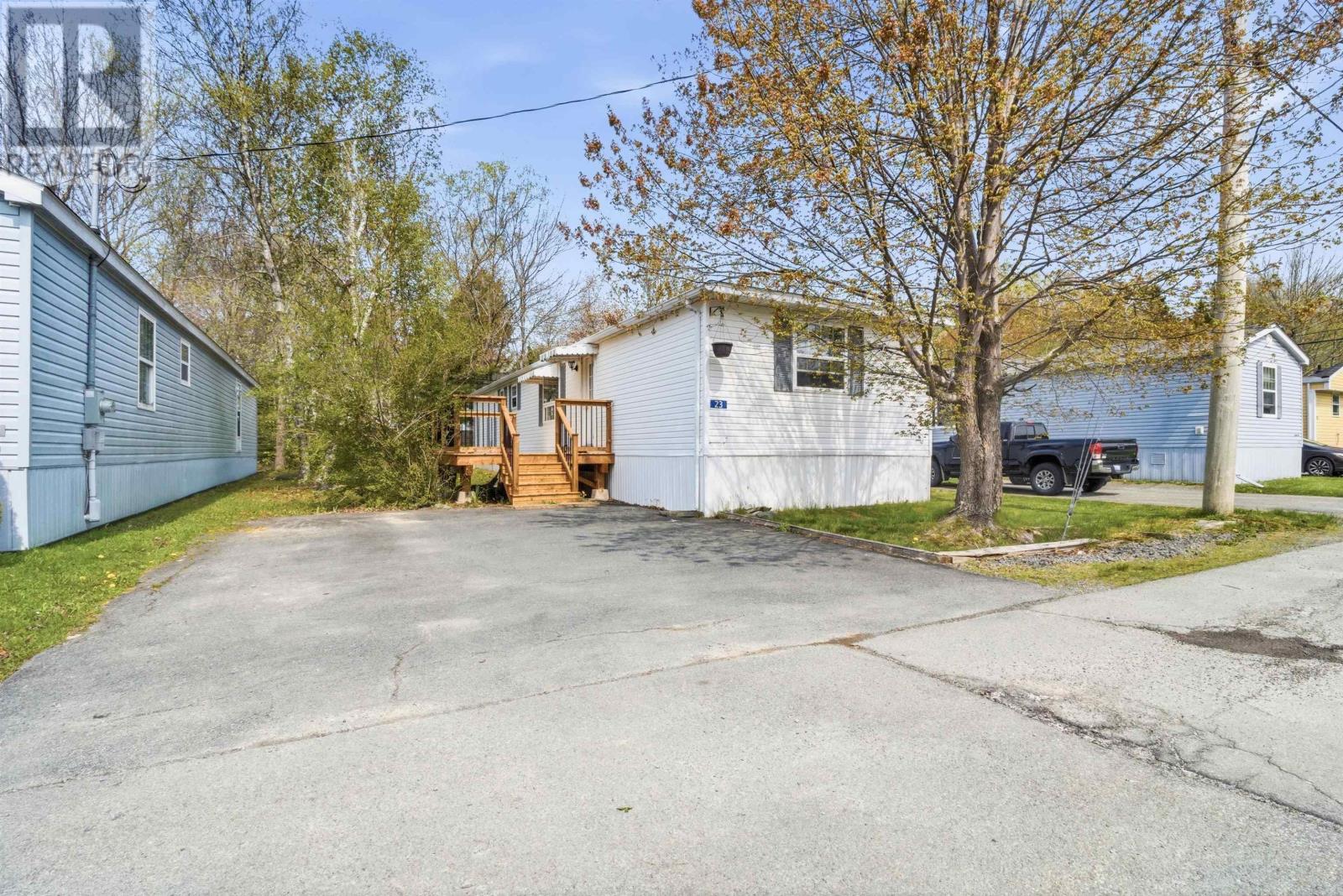 23 Quiet Street - 1