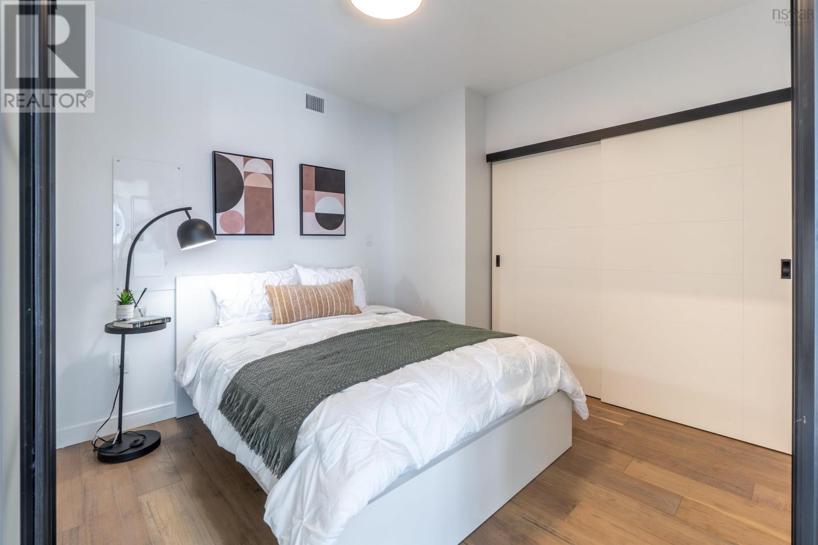 1001 1650 Granville Street - 13