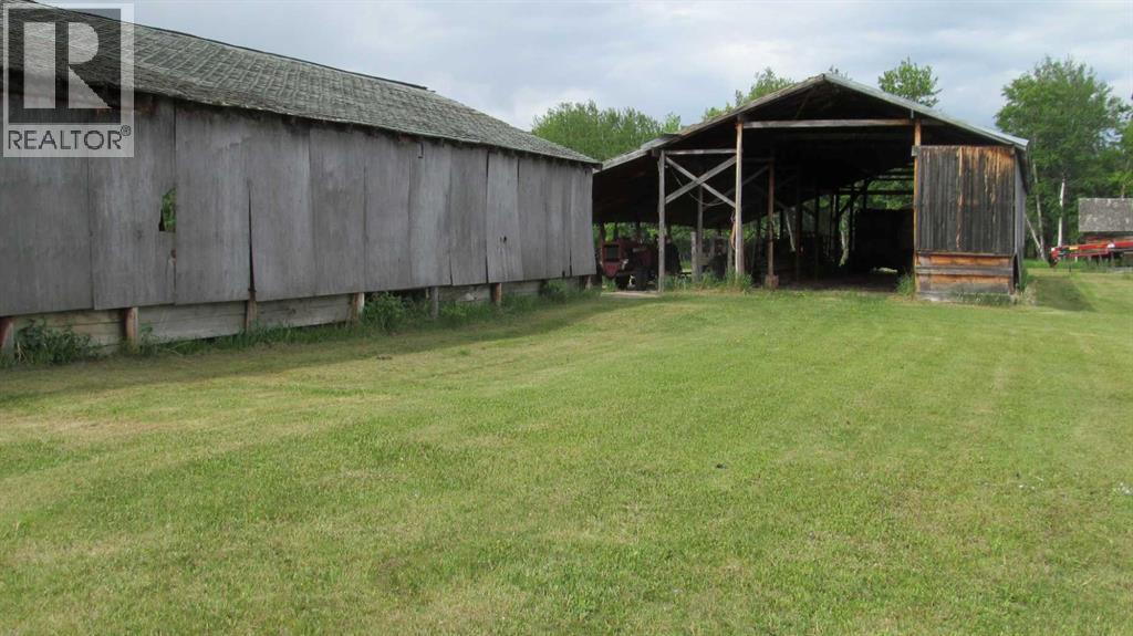725060 Highway 43 — photo 17