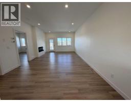 Laundry room - 427 Meadowlark Way, Vulcan, AB T0L2B0 Photo 8