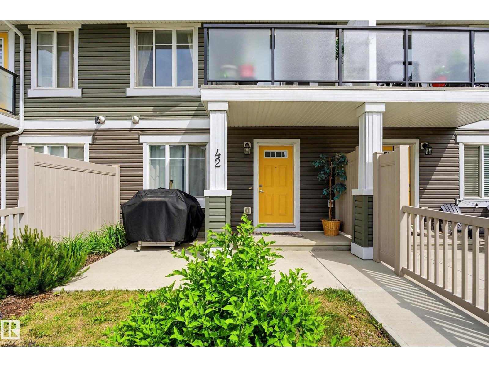 #42 2905 141 ST SW - 4
