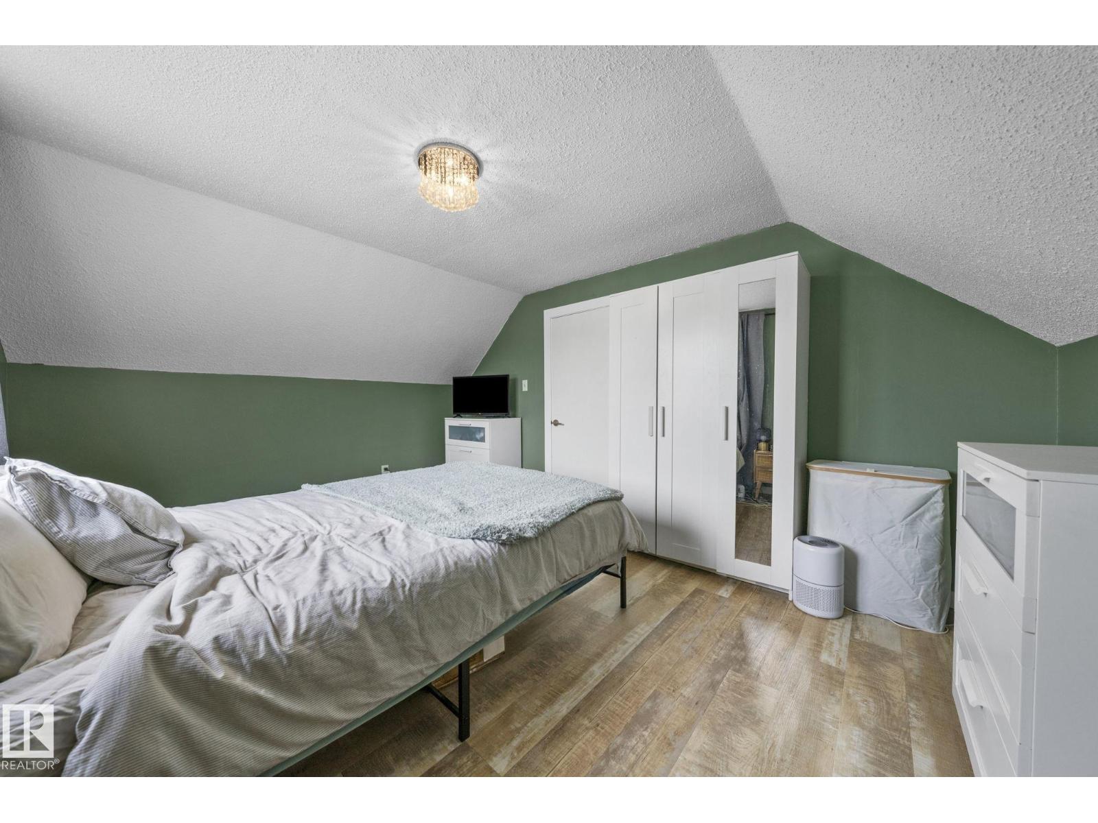 13631 122 AV NW — photo 15