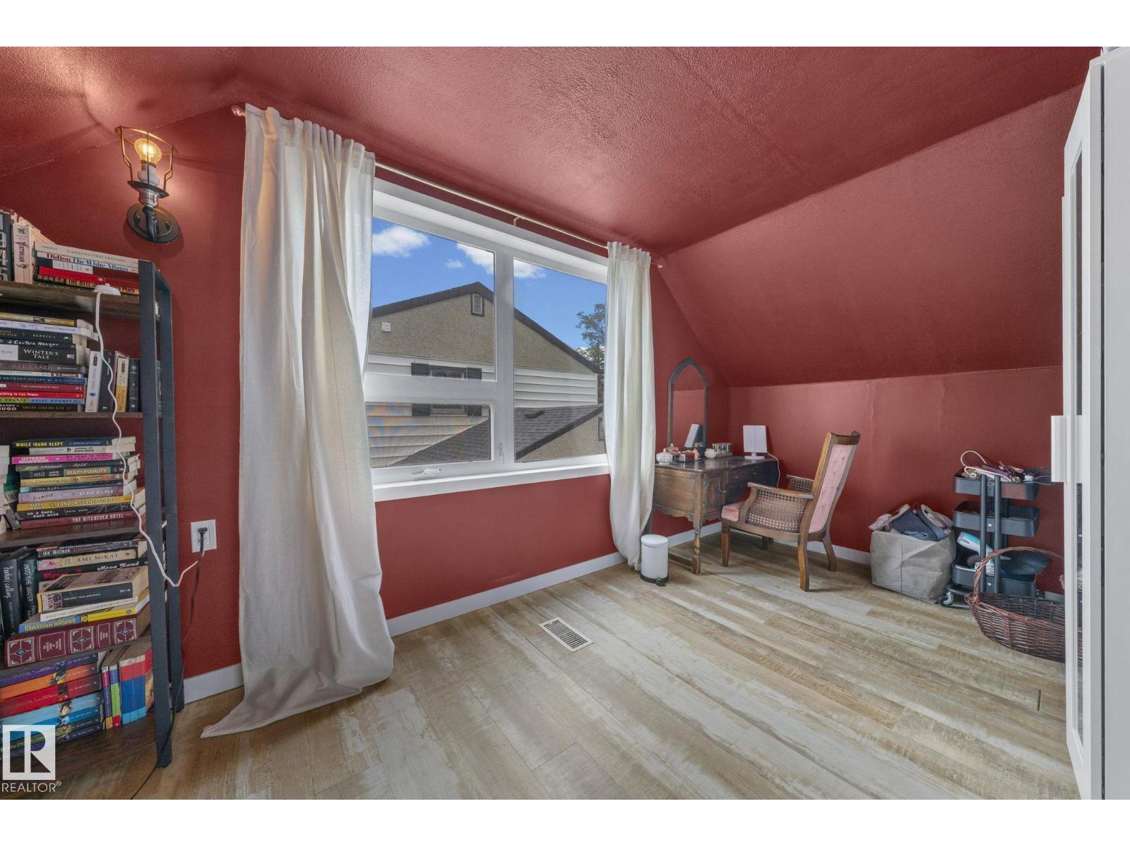 13631 122 AV NW — photo 17