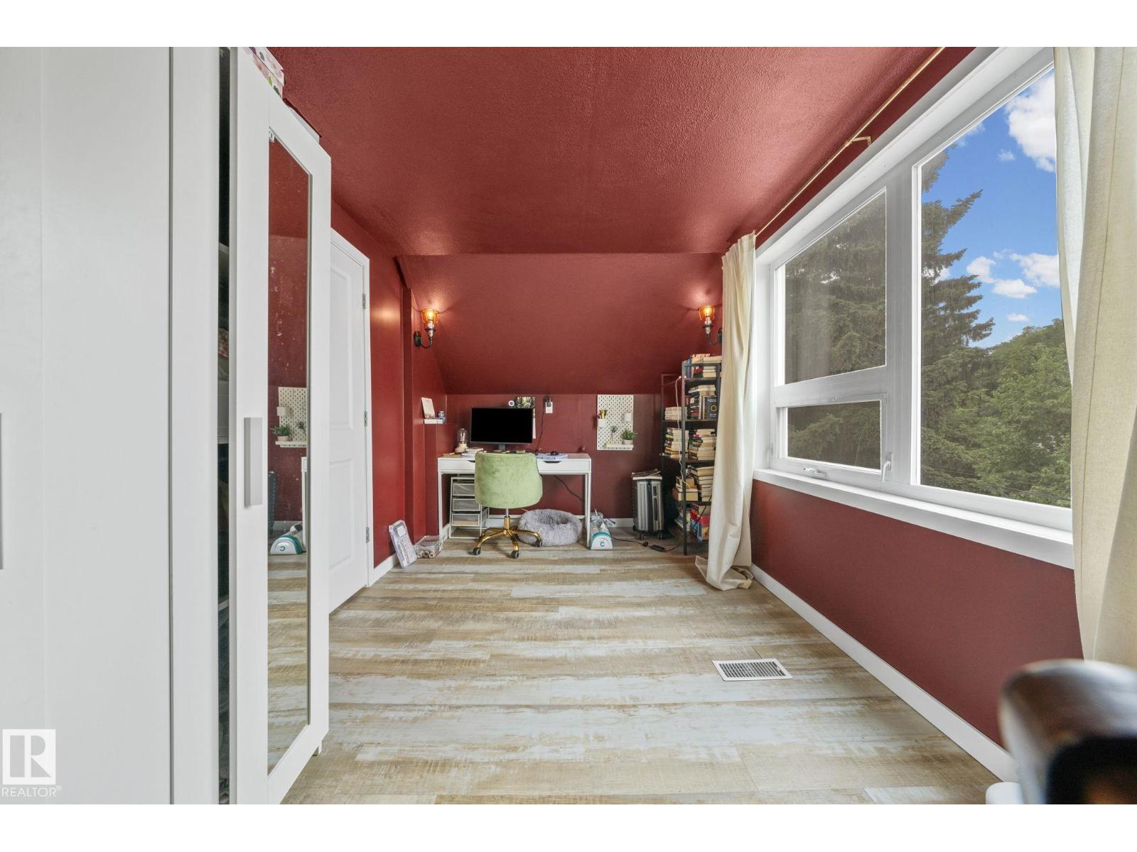 13631 122 AV NW — photo 18