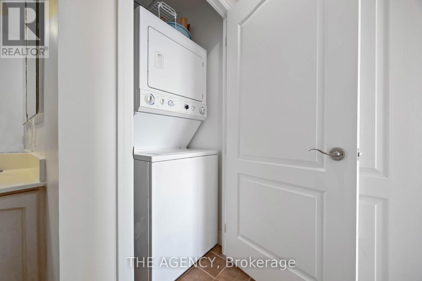 #3001 21 HILLCREST AVENUE - 22