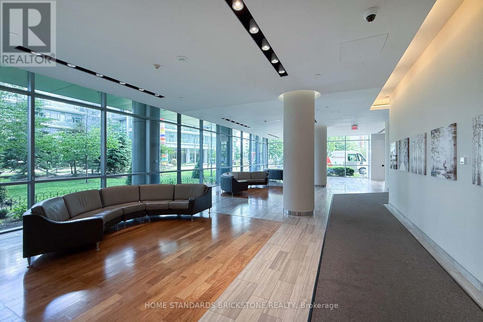 #1201 66 FOREST MANOR ROAD - 42