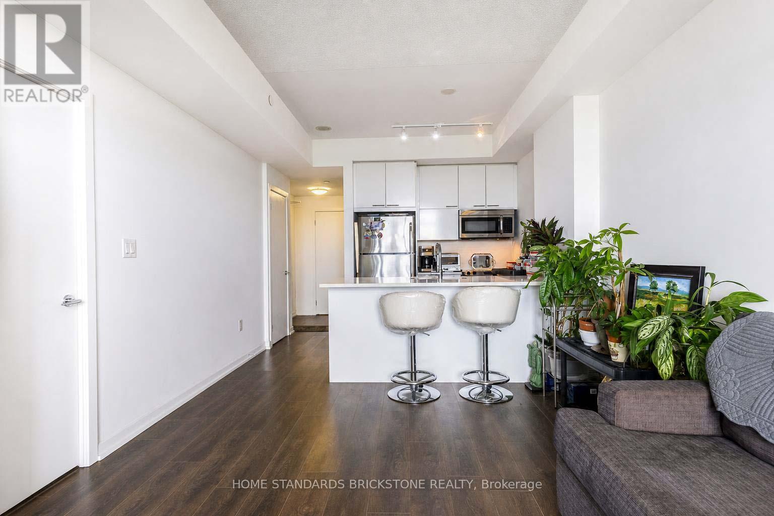 #1201 66 FOREST MANOR ROAD - 9