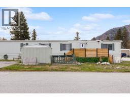 4505 Mclean Creek Road Unit# D21, Okanagan Falls, BC V0H1R1 Photo 11
