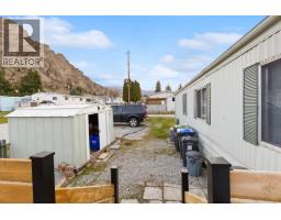 4505 Mclean Creek Road Unit# D21, Okanagan Falls, BC V0H1R1 Photo 8