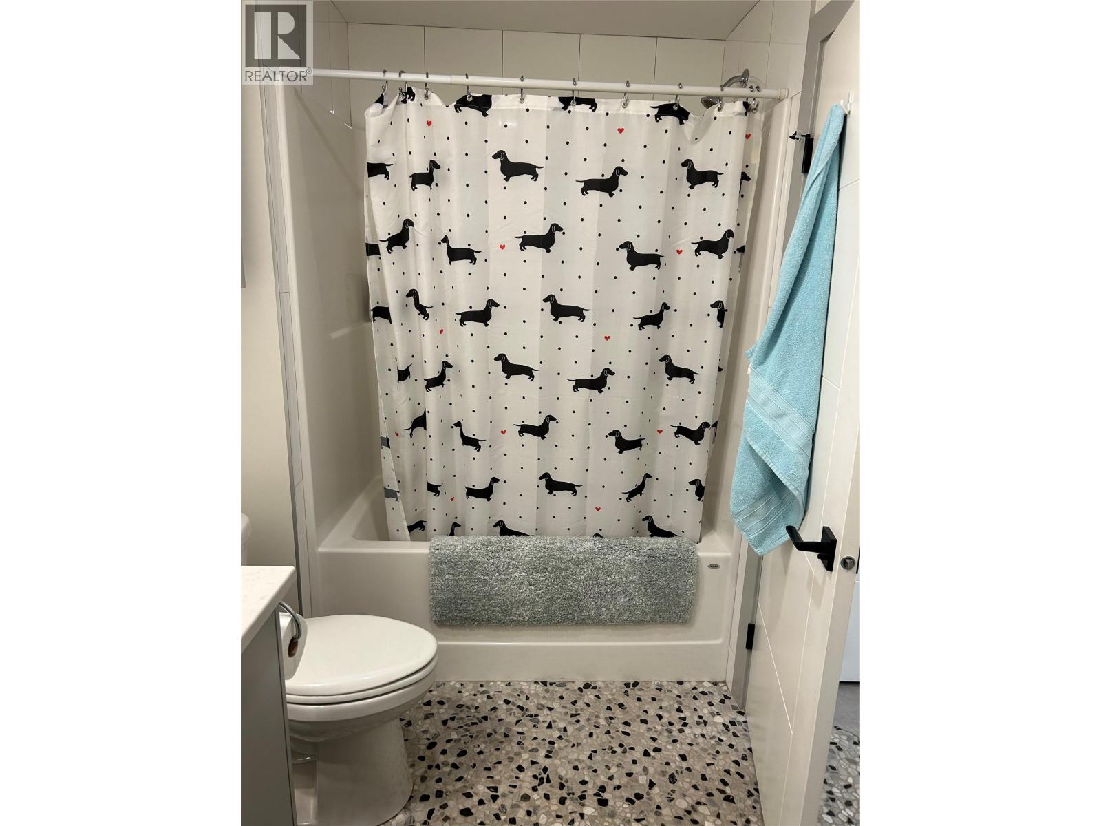 210 3475 Granite Close Close, Kelowna