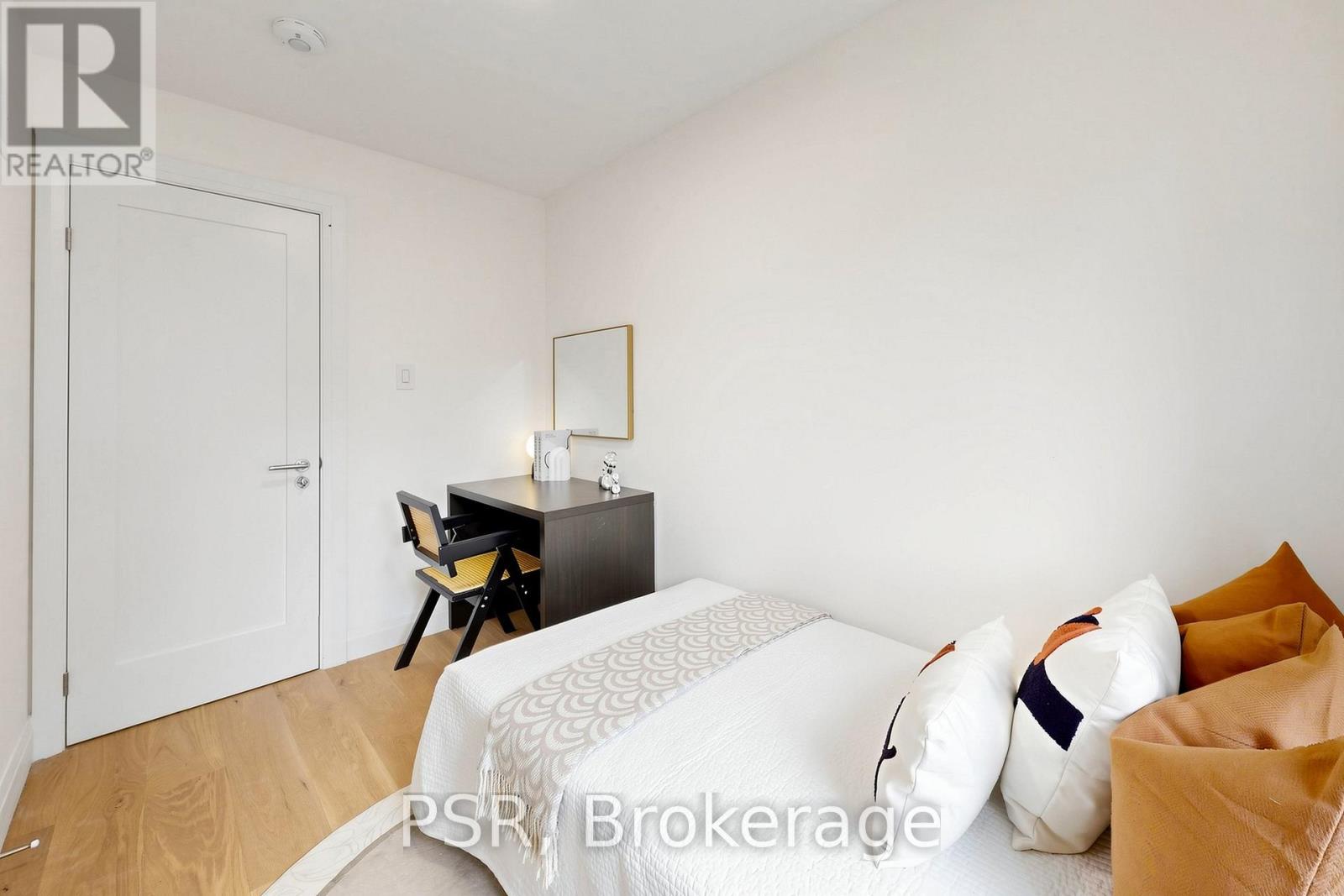 30 WINNIFRED AVENUE - 23