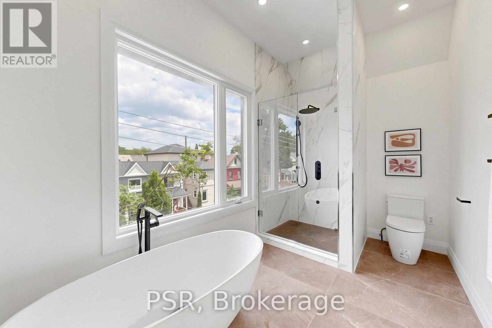 30 WINNIFRED AVENUE - 34