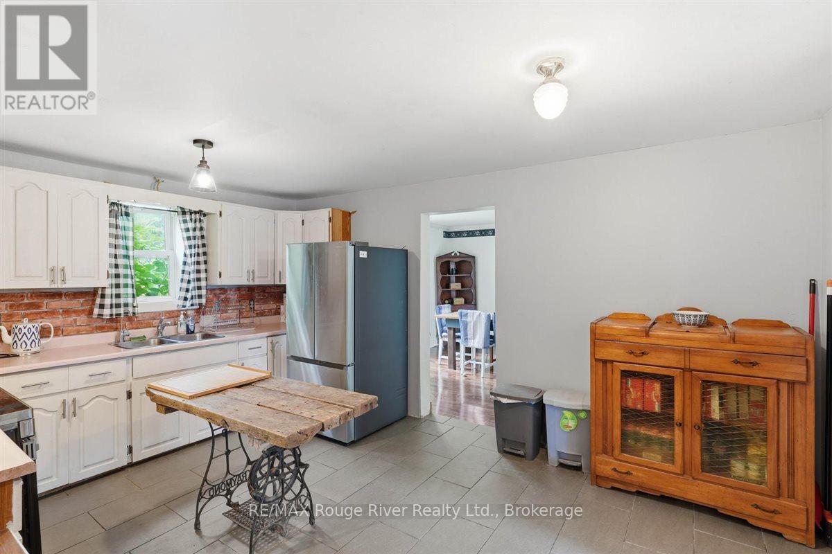 1562 MORGANSTON ROAD - 12