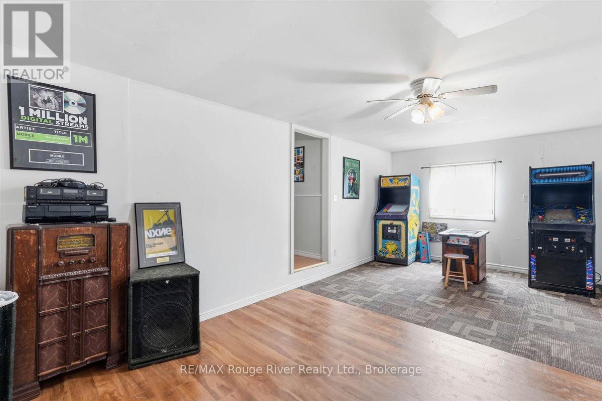 1562 MORGANSTON ROAD - 29