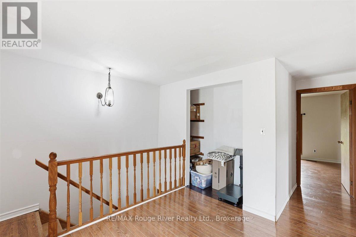 1562 MORGANSTON ROAD - 31