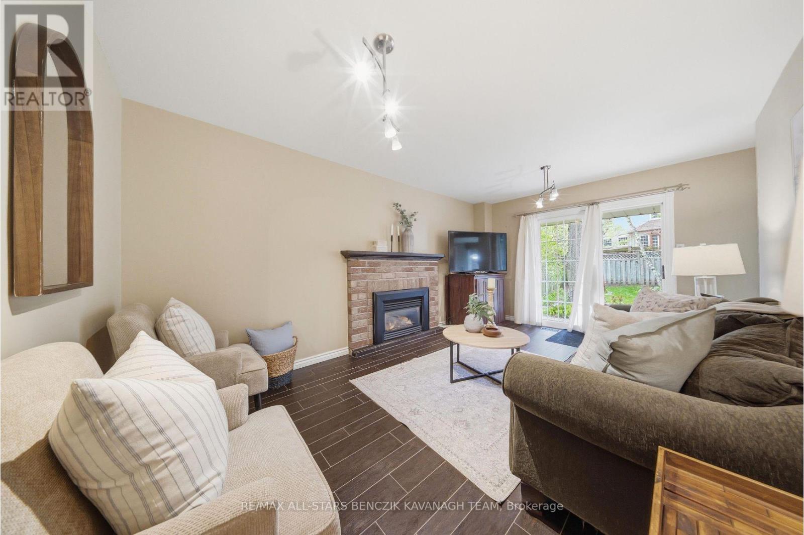 116 LONGWATER CHASE - 11