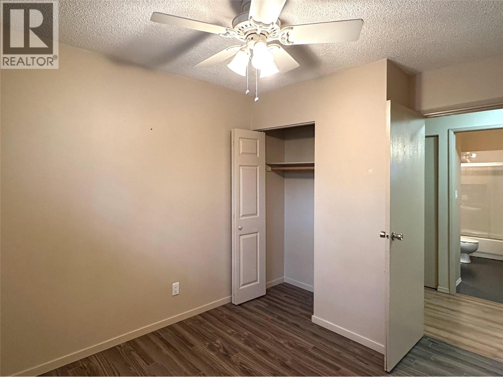 #14 2310 36 Street - 25