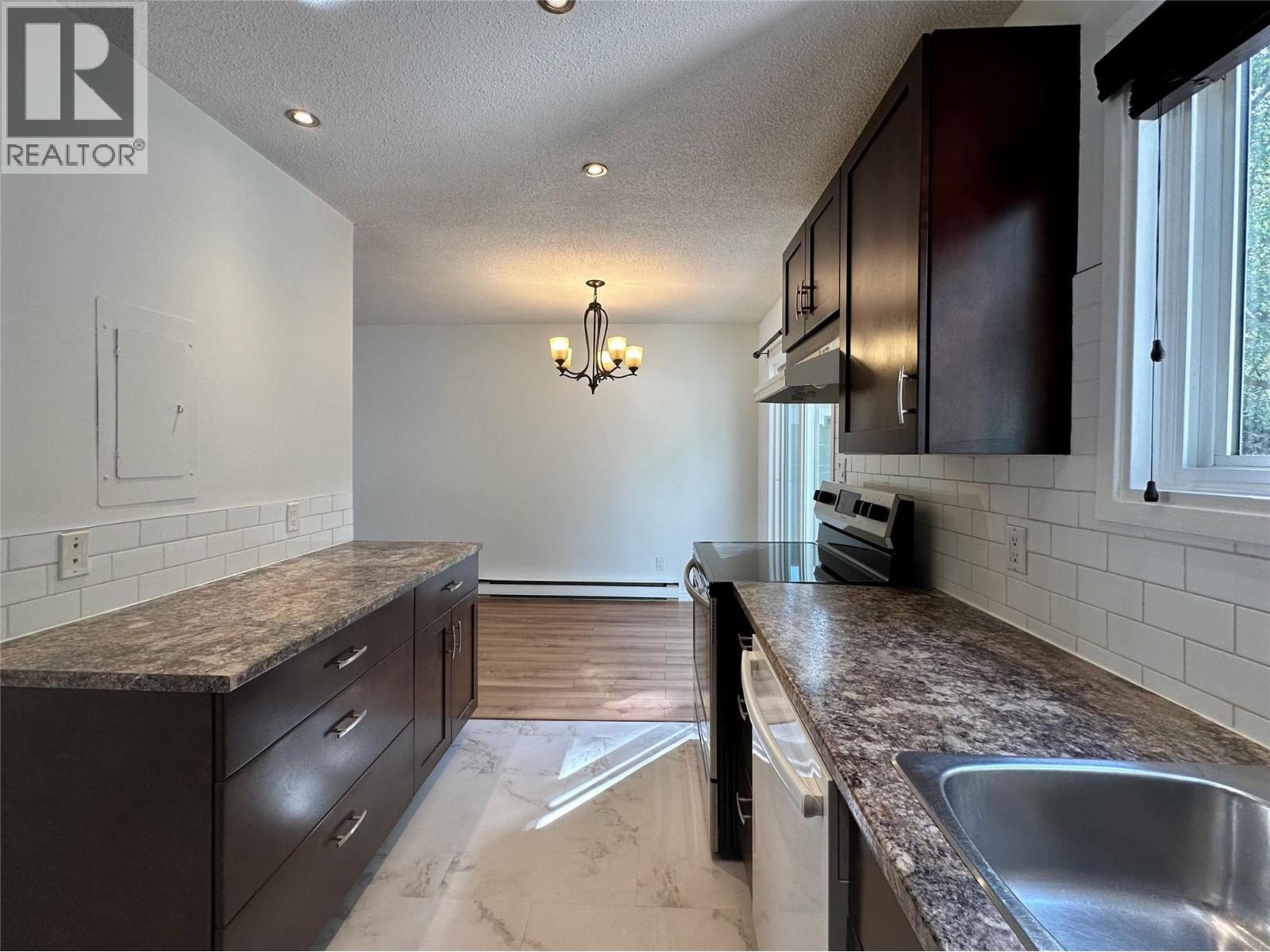 #14 2310 36 Street - 5