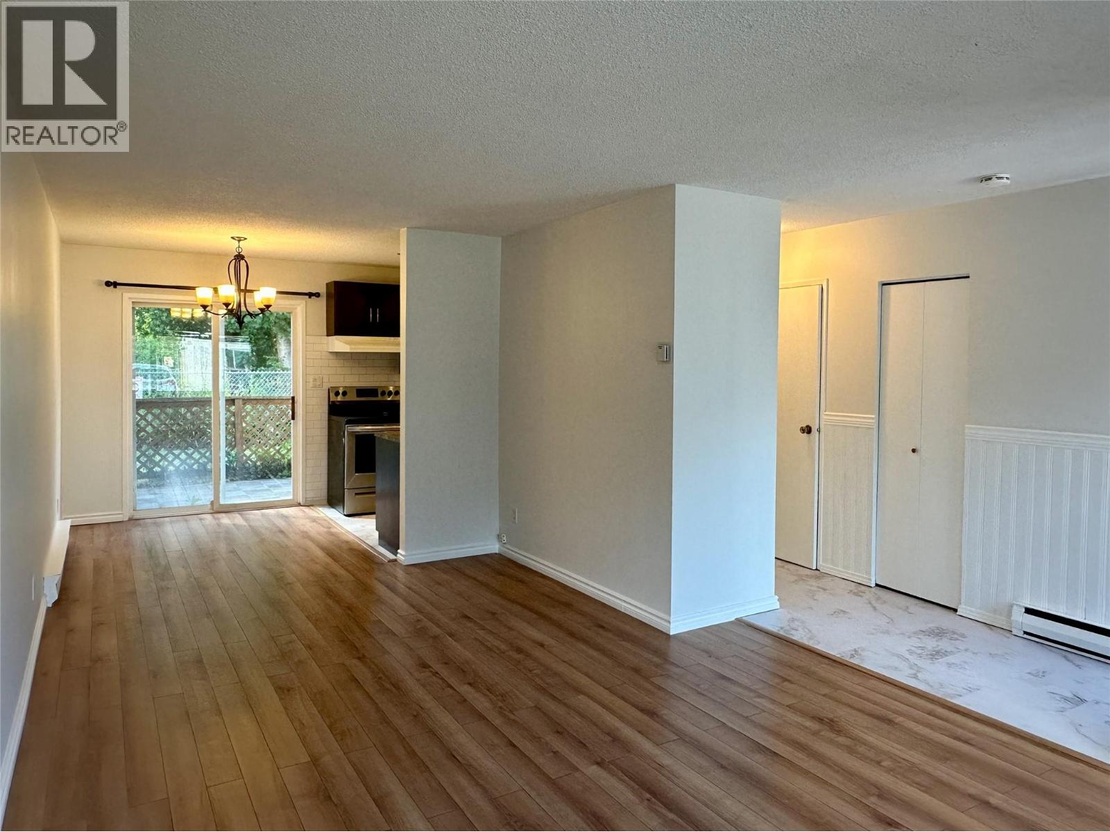 #14 2310 36 Street - 8