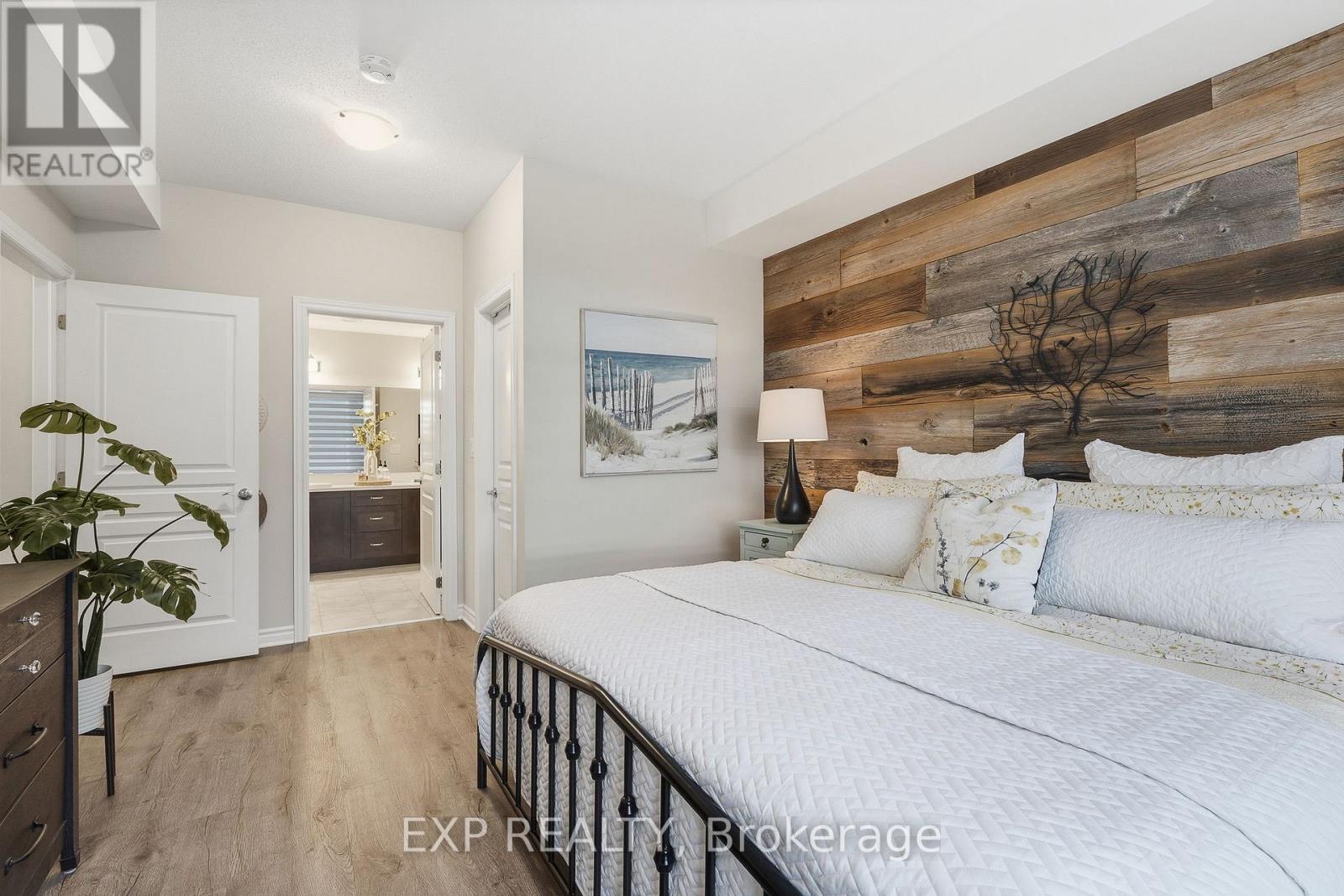#104 700 DU RIVAGE STREET - 24