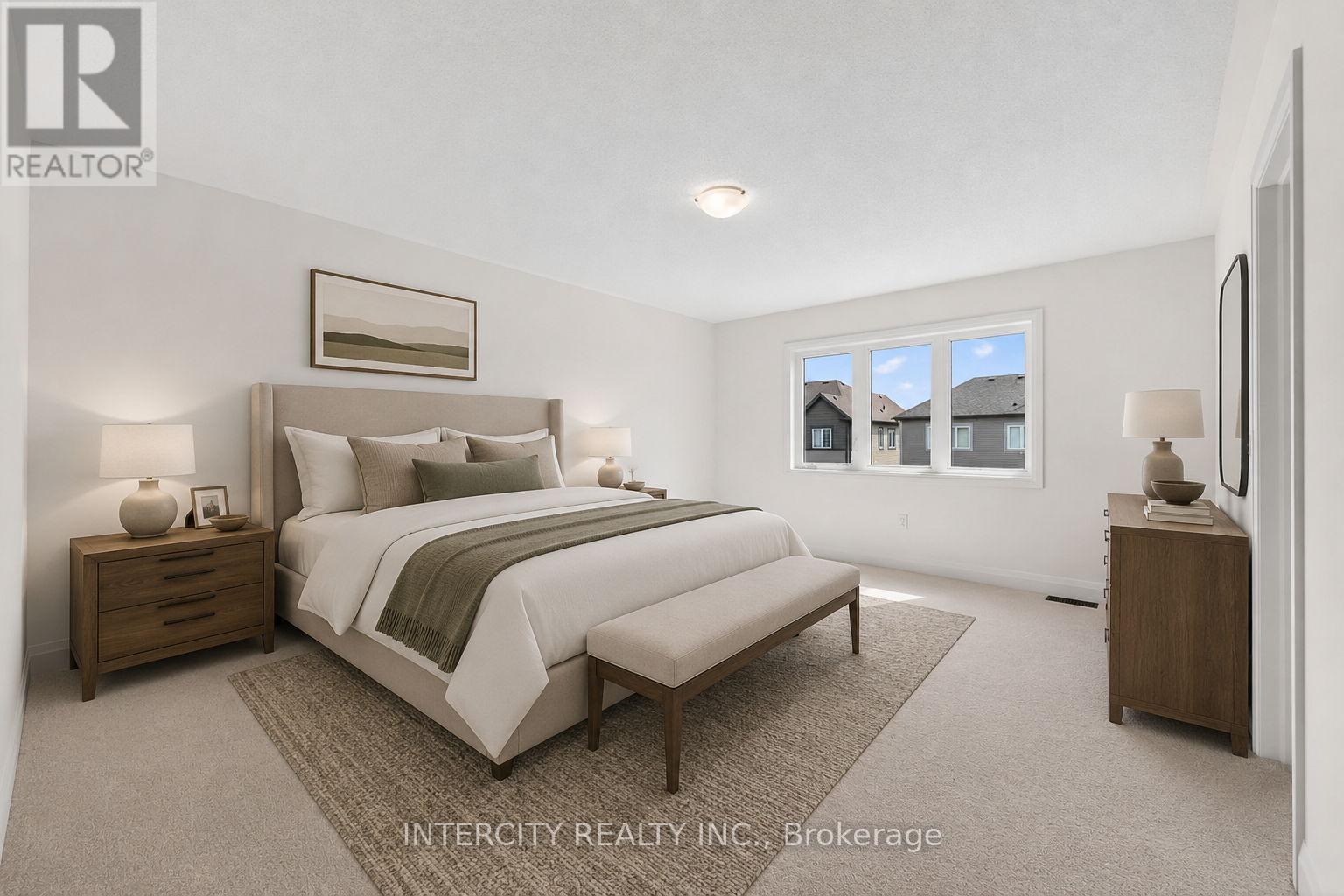 18 LEGACY CIRCLE - 22