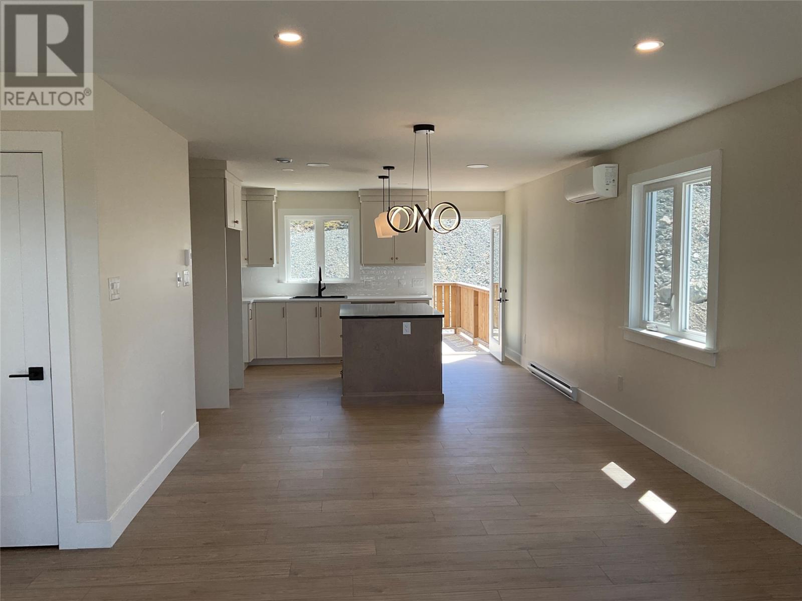 115 Sgt Donald Lucas Drive - 14