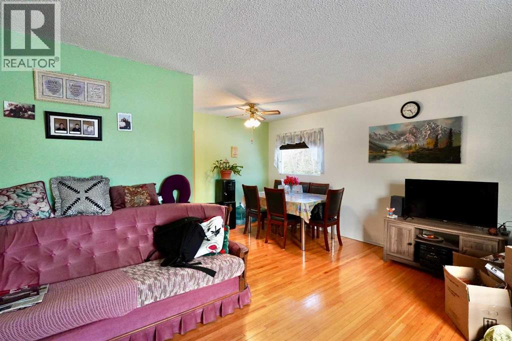 840042 Range Road 234 - 32
