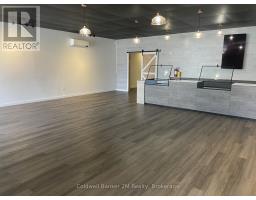 1 - 101 Bobcaygeon Road, Minden Hills, ON K0M2K0 Photo 7